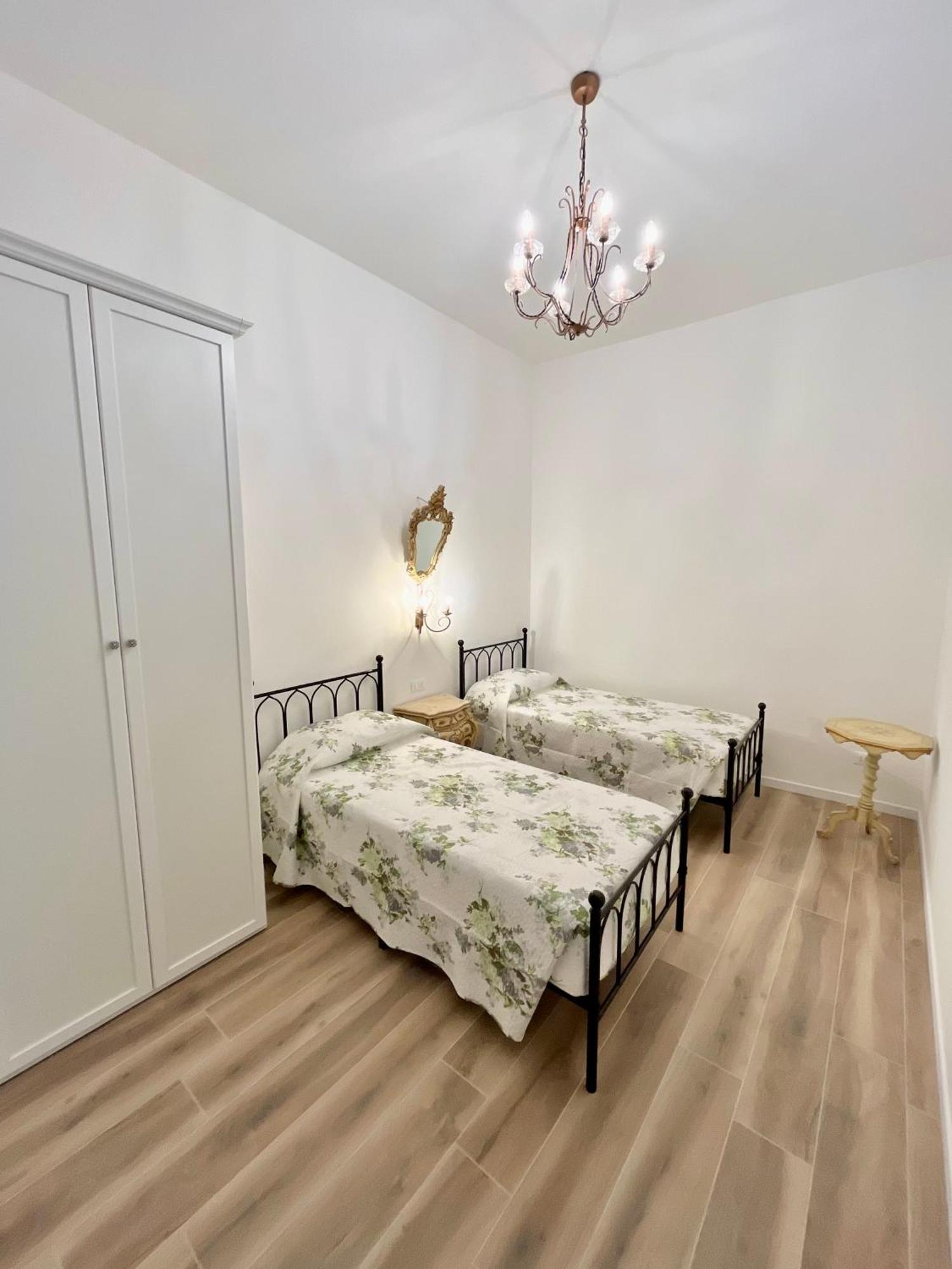 Airoldi Palace Apartment Κιότζα Εξωτερικό φωτογραφία