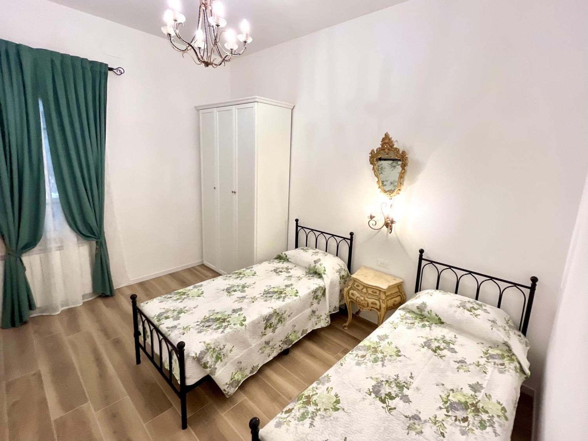 Airoldi Palace Apartment Κιότζα Εξωτερικό φωτογραφία