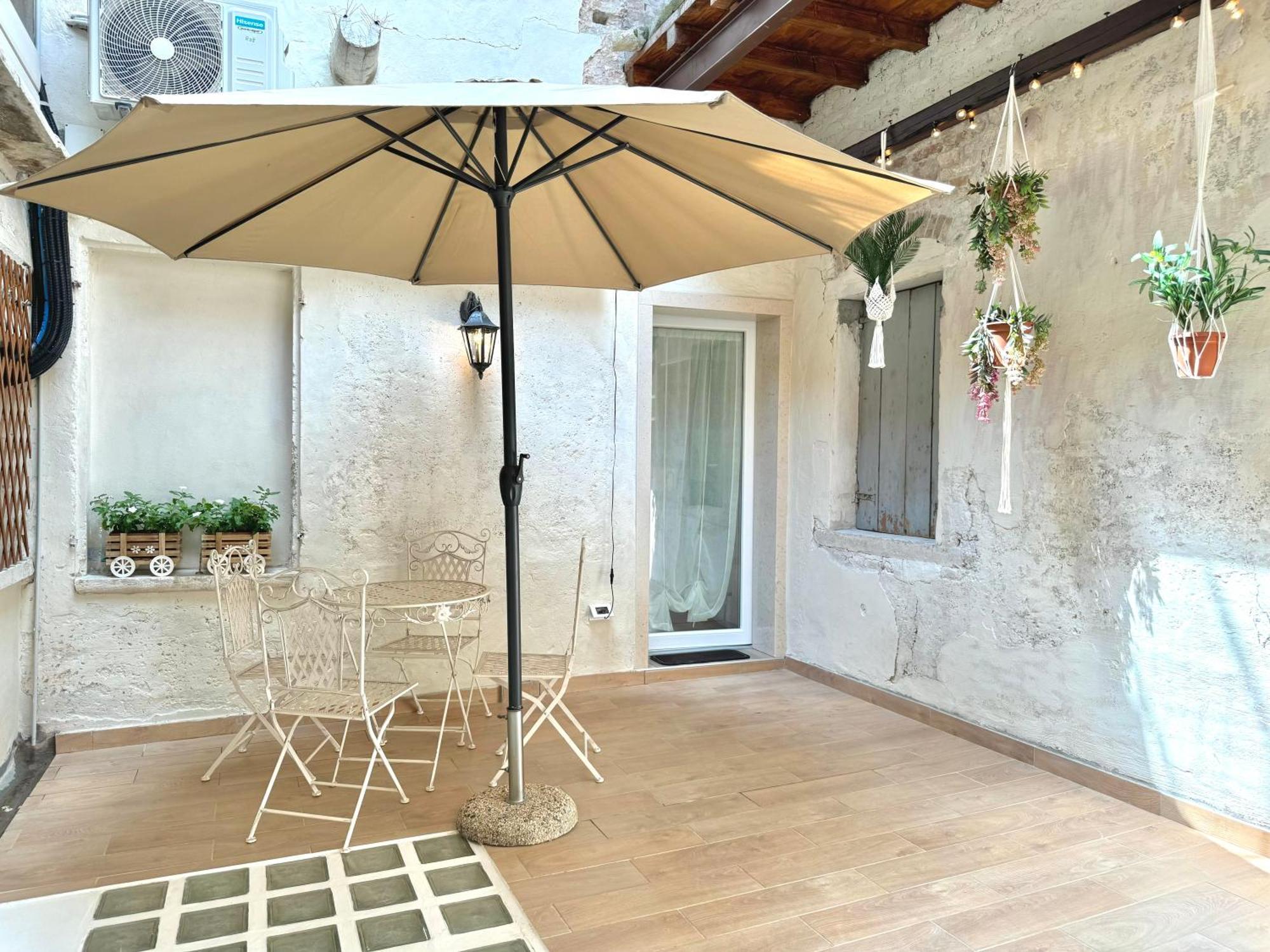 Airoldi Palace Apartment Κιότζα Εξωτερικό φωτογραφία