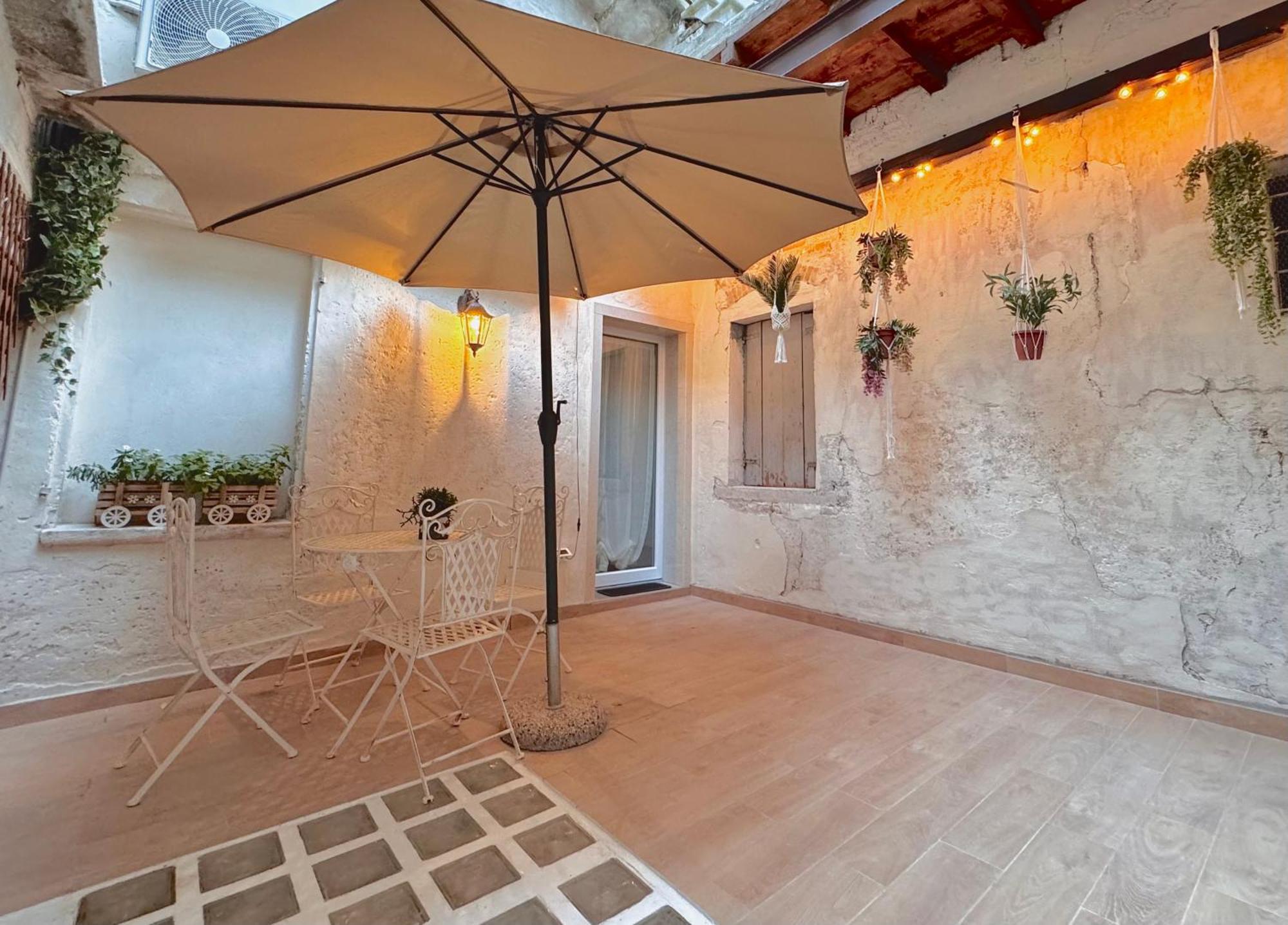 Airoldi Palace Apartment Κιότζα Εξωτερικό φωτογραφία